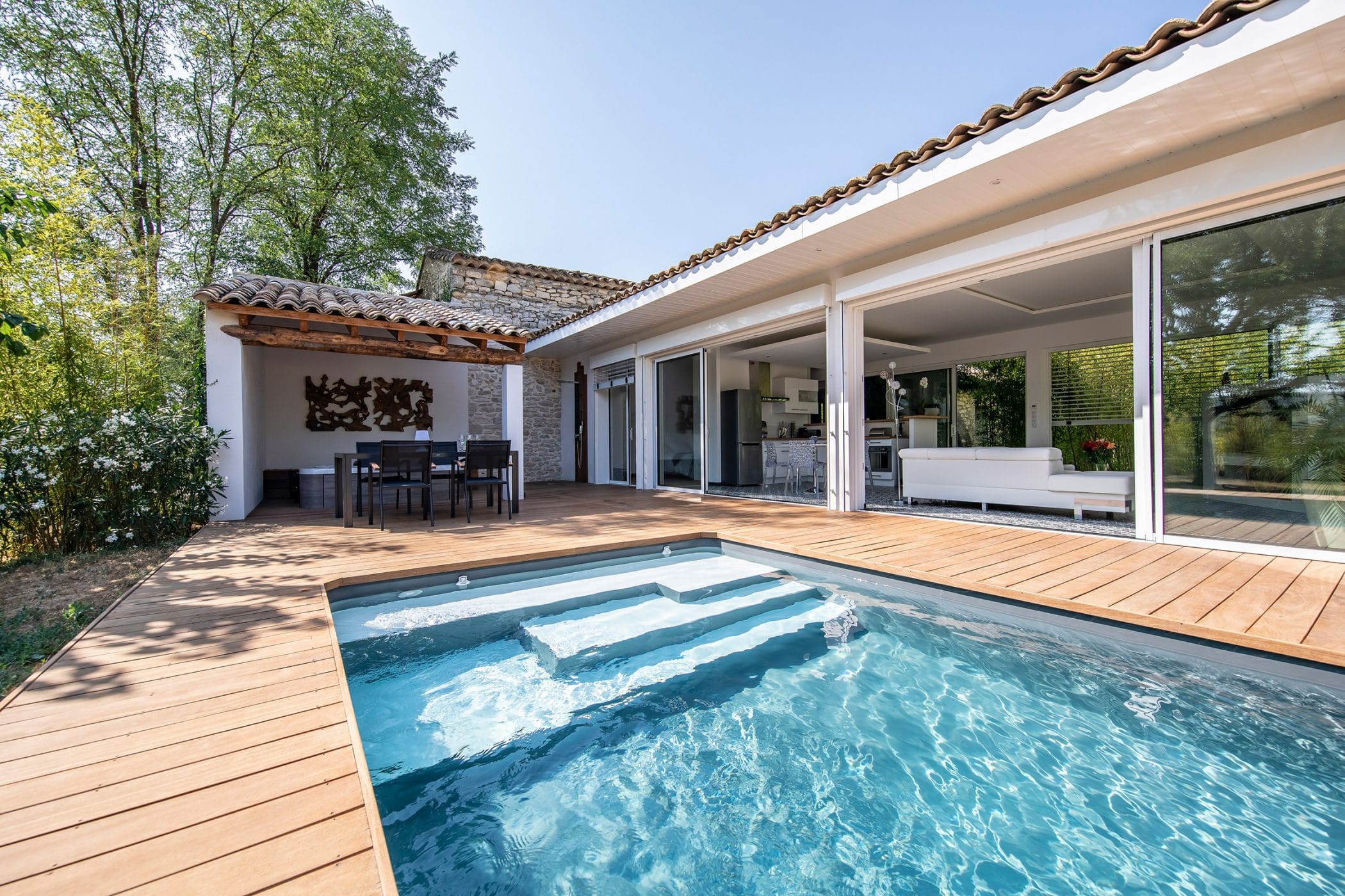 renovation_esclier_2019-MAGILINE-AQUATERRE-CARNAS-_FRED_PIEAU-6085-scaled.jpg